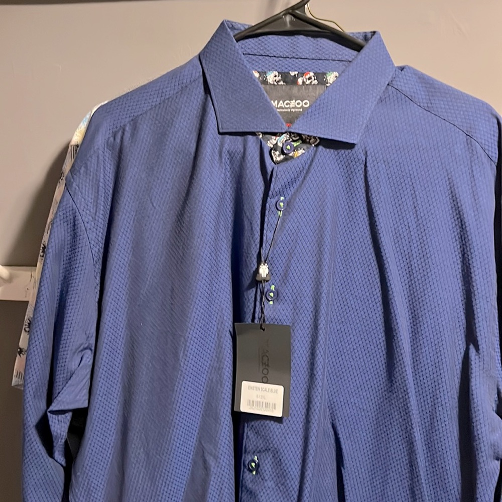 Maceoo  Asian Dress shirt, long sleeve. Einstein Scale Blue size 6/ 2XL.